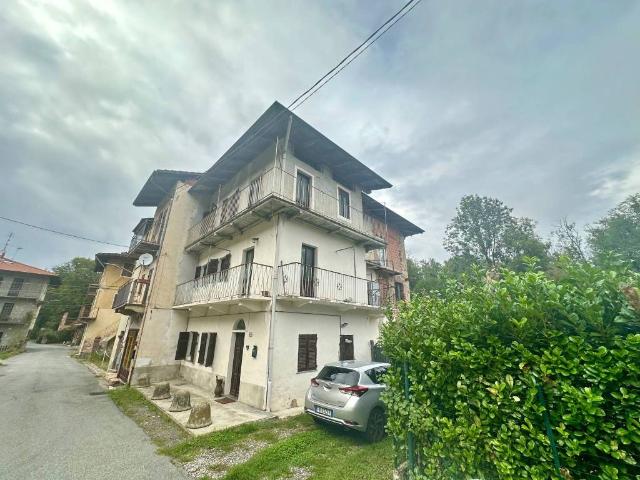 Villa Indipendente in vendita a Piemonte, Biella