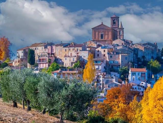 Villa Indipendente in vendita a Marche, Ascoli Piceno