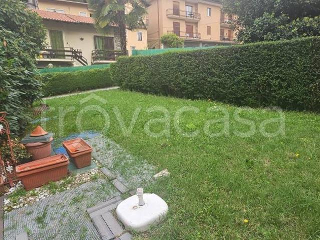 Villa Indipendente in vendita a Monte, Massino Visconti