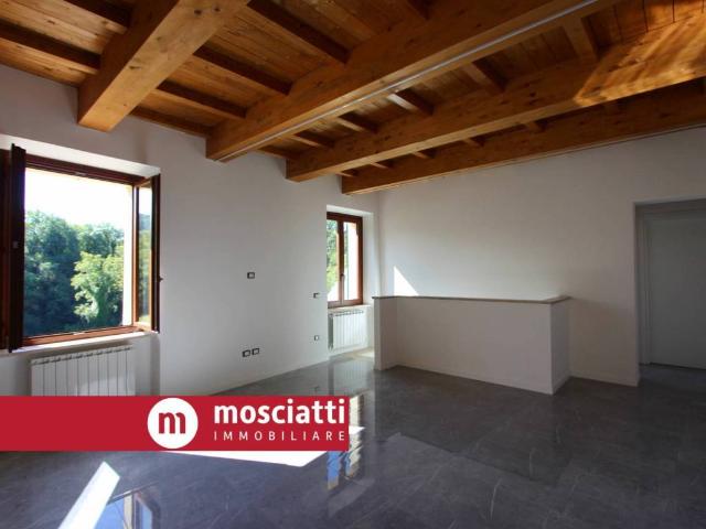 Villa Indipendente in vendita a Grimaldi, Matelica