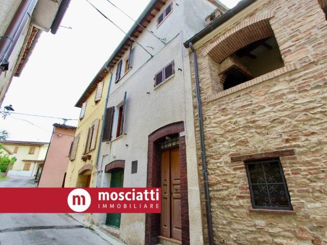 Villa Indipendente in vendita a Piane, Marche