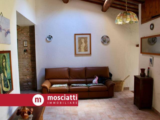 Villa Indipendente in vendita a Marche, Macerata