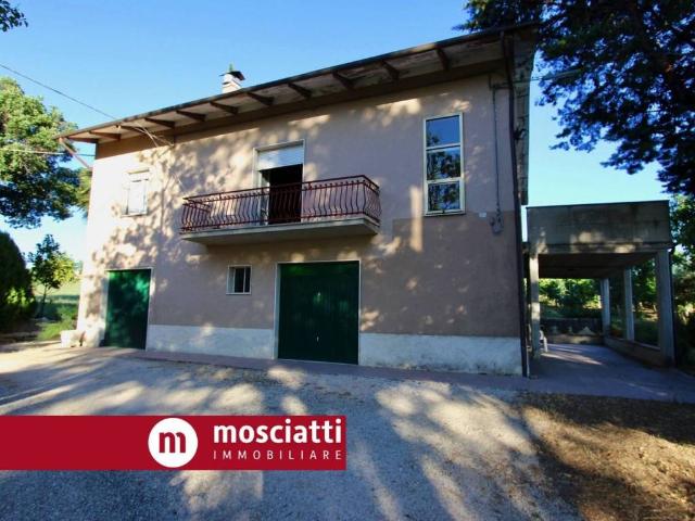 Villa Indipendente in vendita a Marche, Macerata