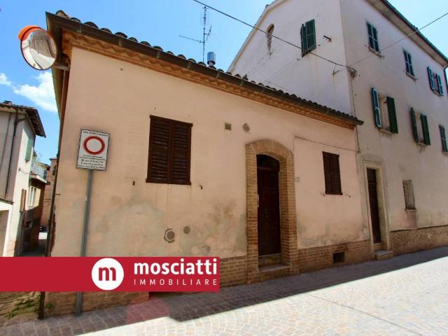 Villa Indipendente in vendita a Marche, Macerata