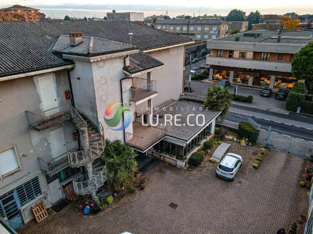 Villa Indipendente in vendita a Meda, Lombardia