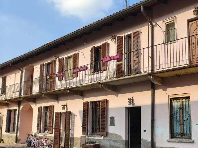 Villa Indipendente in vendita a Meda, Lombardia