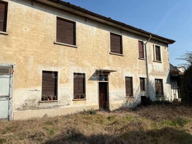 Villa Indipendente in vendita a Meda, Lombardia