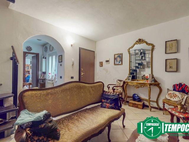 Villa Indipendente in vendita a Mede, Lombardia