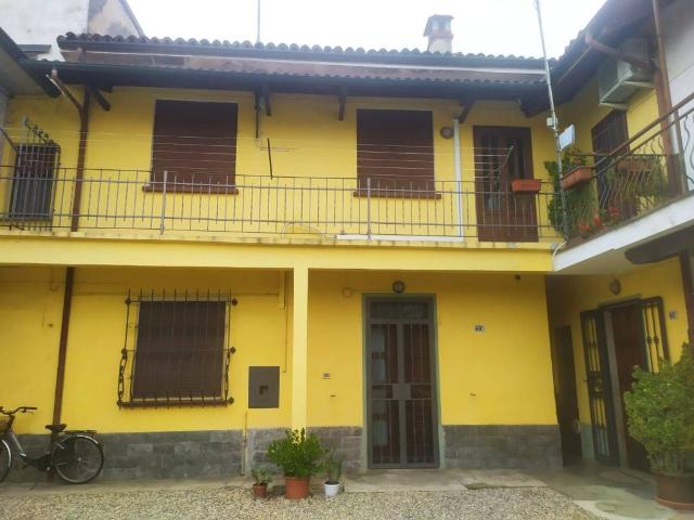 Villa Indipendente in vendita a Lomello, Lombardia