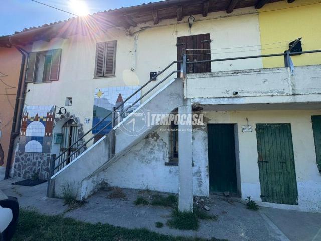 Villa Indipendente in vendita a Medicina, Reggio Emilia