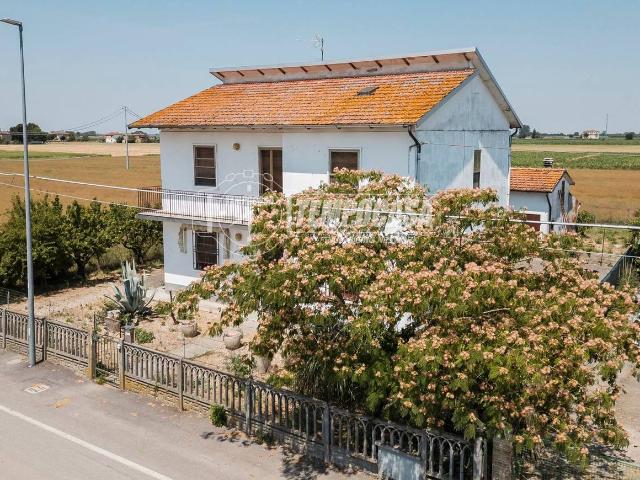 Villa Indipendente in vendita a Nuovo Circondario Imolese, Medicina