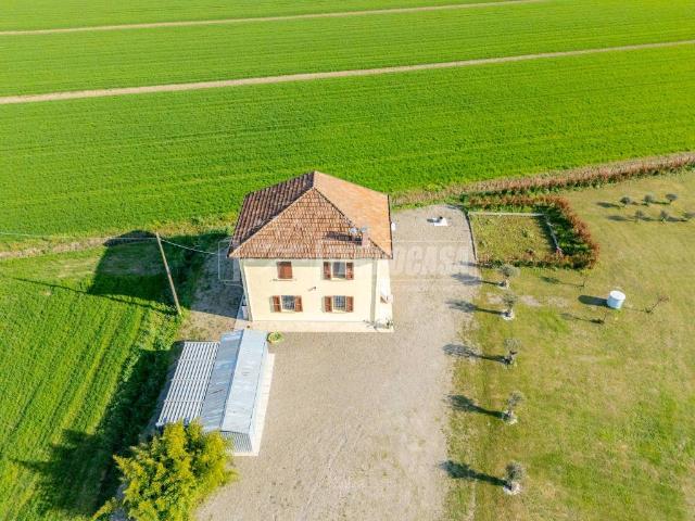 Villa Indipendente in vendita a Nuovo Circondario Imolese, Medicina