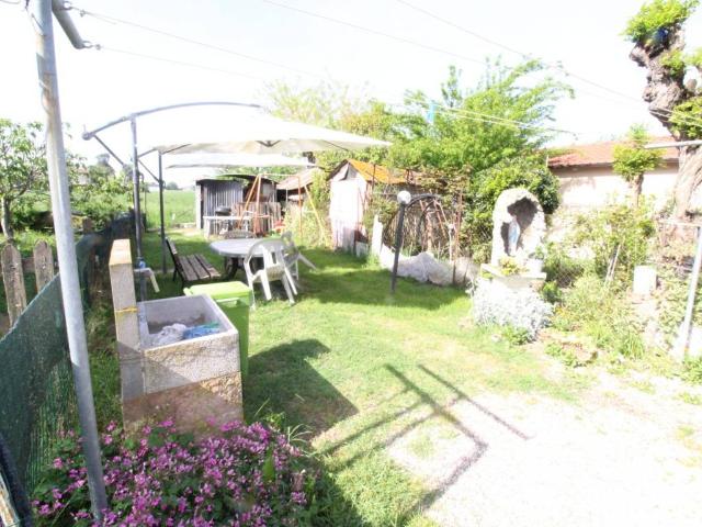 Villa Indipendente in vendita a Medicina, Reggio Emilia