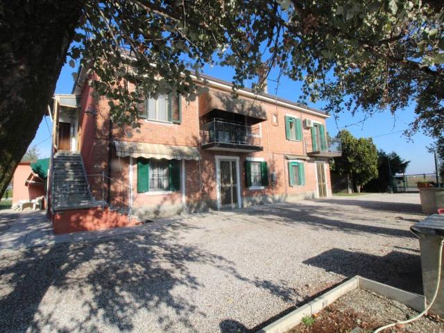 Villa Indipendente in vendita a Nuovo Circondario Imolese, Medicina