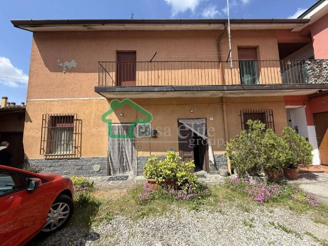 Villa Indipendente in vendita a Mediglia, Lombardia