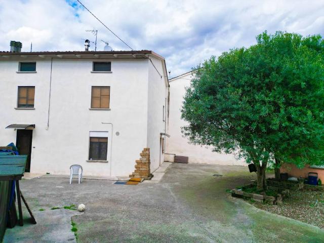 Villa Indipendente in vendita a Medole, Lombardia