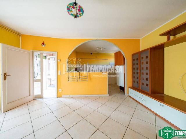 Villa Indipendente in vendita a Fortezza, Meina