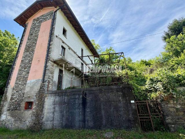 Villa Indipendente in vendita a Piemonte, Novara
