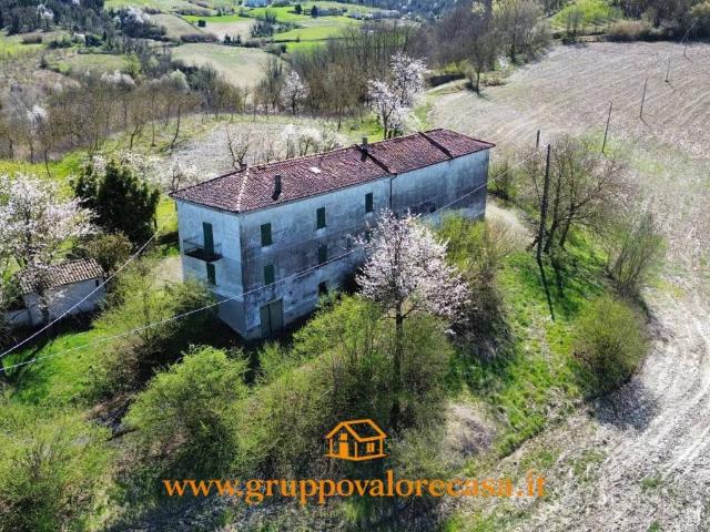 Villa Indipendente in vendita a Piemonte, Alessandria