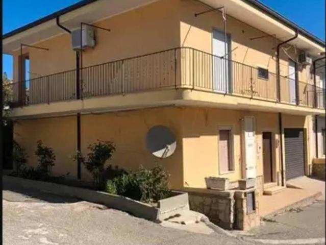 Villa Indipendente in vendita a Calabria, Crotone
