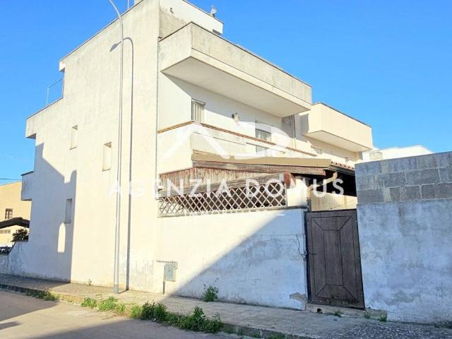 Villa Indipendente in vendita a Puglia, Lecce