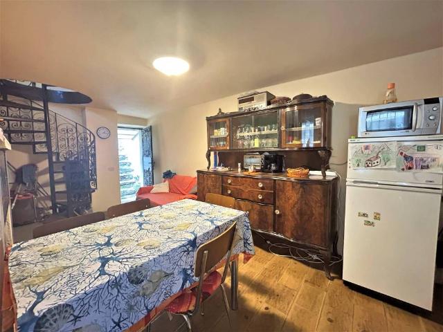 Villa Indipendente in vendita a Mello, Lombardia