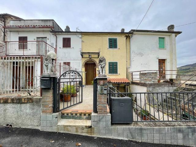 Villa Indipendente in vendita a Marche, Pesaro E Urbino