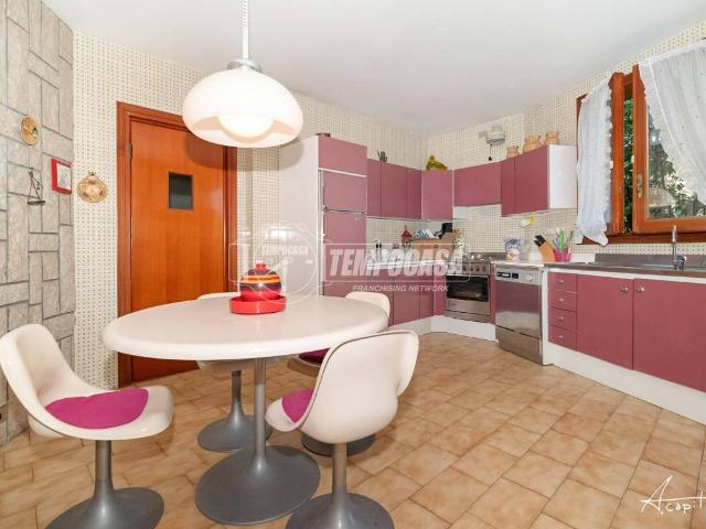 Villa Indipendente in vendita a Colonnata, Mercato Saraceno