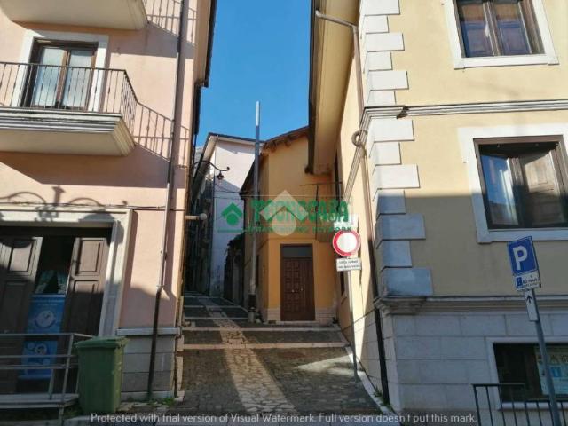 Villa Indipendente in vendita a Capocastello, Mercogliano