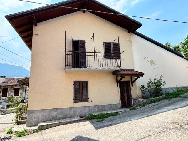 Villa Indipendente in vendita a Piemonte, Verbano-cusio-ossola