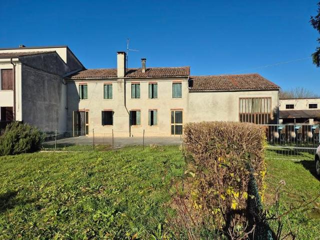 Villa Indipendente in vendita a Merlara, Veneto