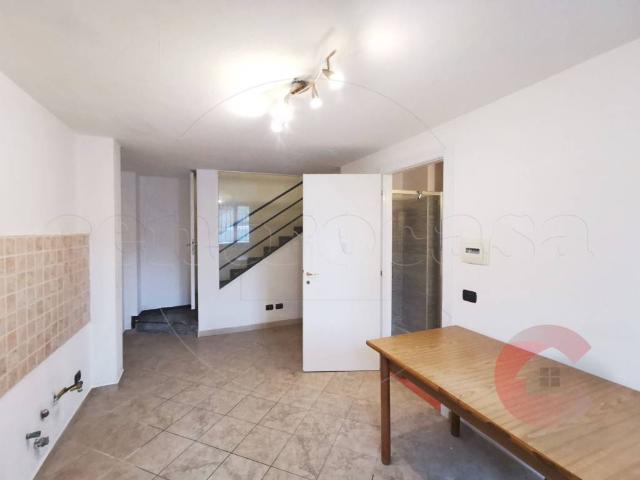 Villa Indipendente in vendita a Mesero, Lombardia
