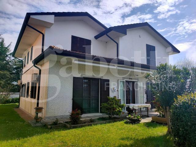 Villa Indipendente in vendita a Unione Delta del Po, Mesola