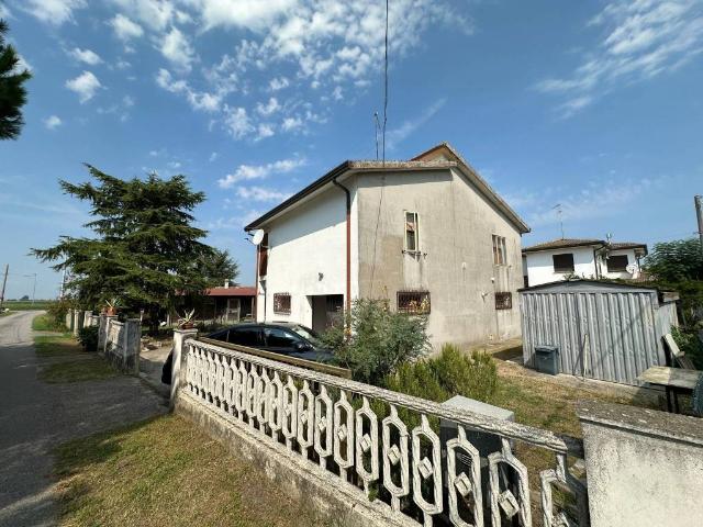 Villa Indipendente in vendita a Unione Delta del Po, Mesola
