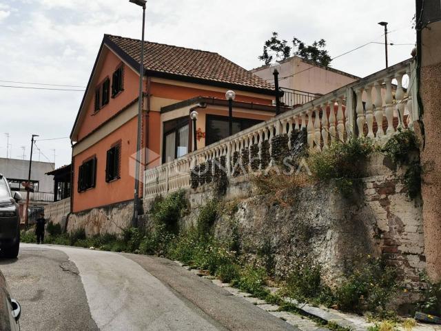 Villa Indipendente in vendita a V Circoscrizione, Messina