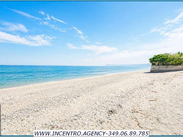 Villa Indipendente in vendita a VI Circoscrizione, Messina