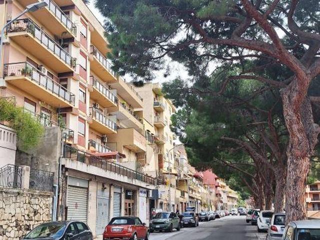 Villa Indipendente in vendita a IV Circoscrizione, Messina