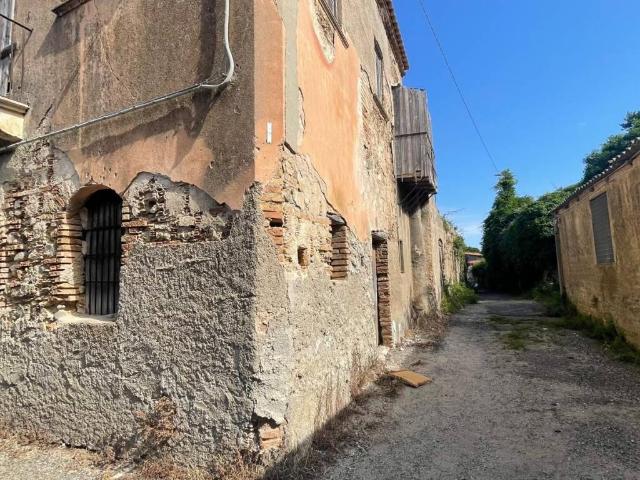 Villa Indipendente in vendita a VI Circoscrizione, Messina