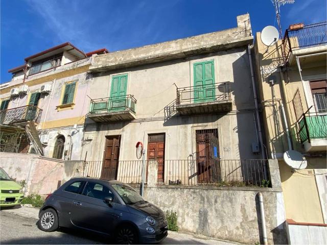 Villa Indipendente in vendita a San Filippo Inferiore, Messina