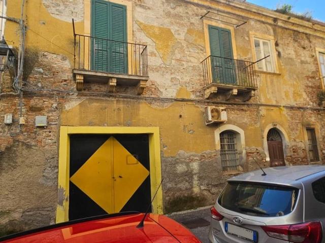 Villa Indipendente in vendita a I Circoscrizione, Messina