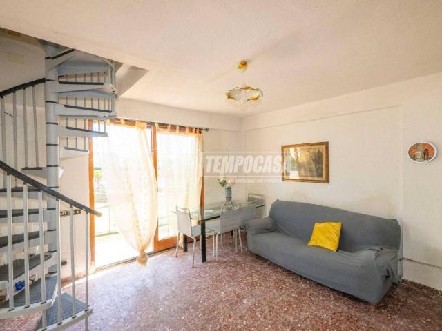 Villa Indipendente in vendita a VI Circoscrizione, Messina