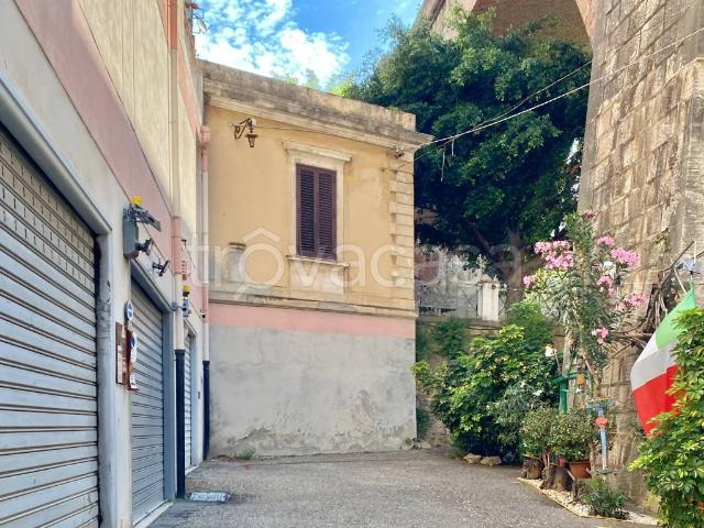 Villa Indipendente in vendita a III Circoscrizione, Messina
