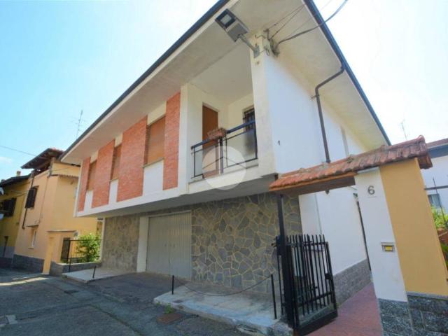 Villa Indipendente in vendita a Piemonte, Biella