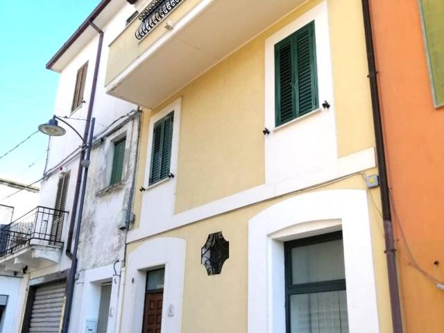 Villa Indipendente in vendita a Miglianico Di Chieti, Abruzzo