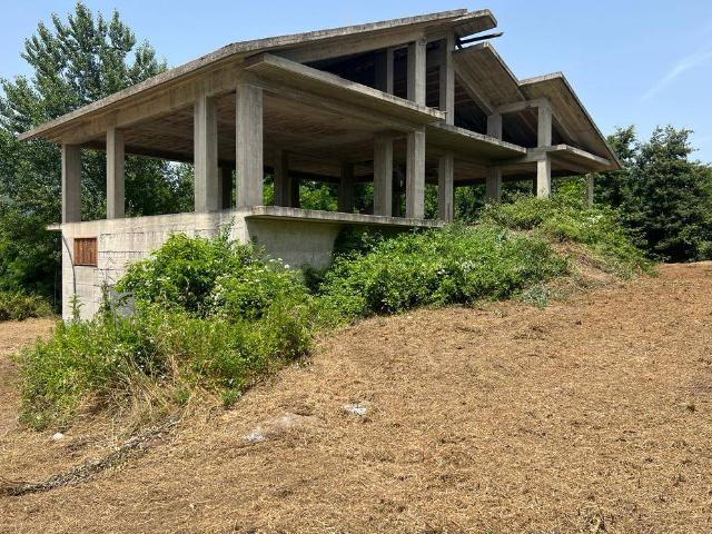 Villa Indipendente in vendita a Tora, Campania