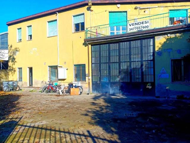 Villa Indipendente in vendita a Municipio 9, Milano