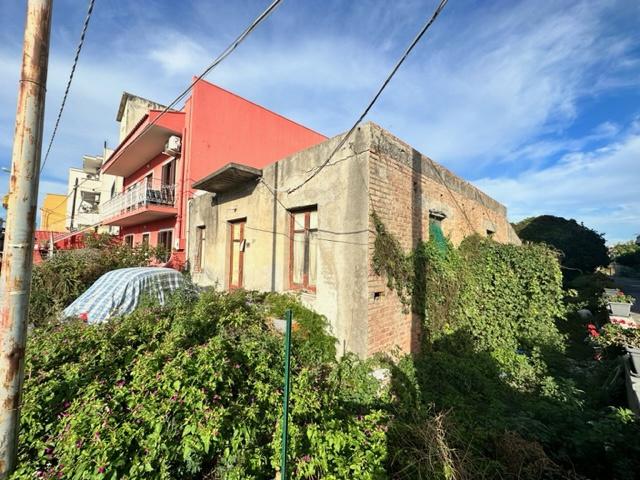 Villa Indipendente in vendita a Milazzo, Sicilia