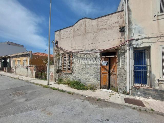 Villa Indipendente in vendita a Casazza, Milazzo
