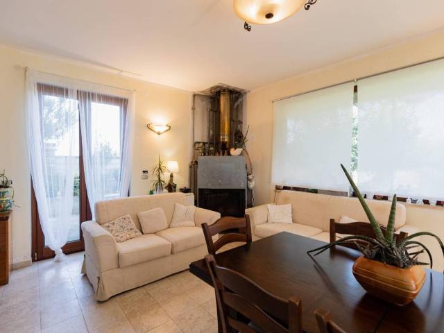 Villa Indipendente in vendita a Casazza, Milazzo