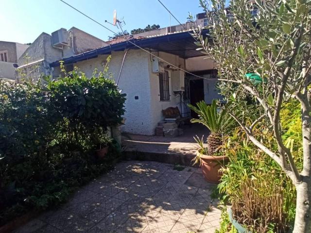 Villa Indipendente in vendita a Milazzo, Sicilia